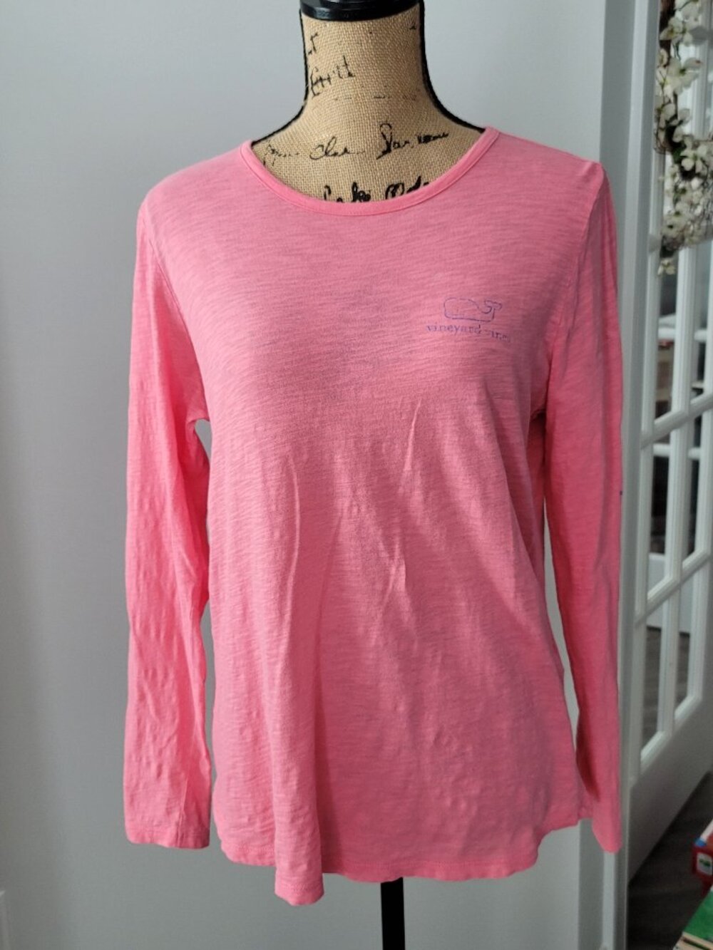 Vineyard Vines Pink Long Sleeve T-shirt Ladies Small